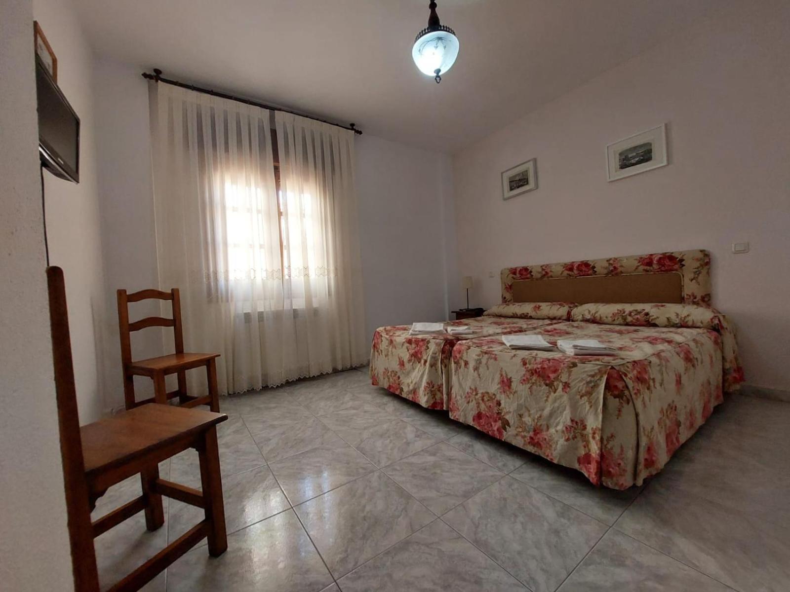 Hostal Restaurante Villa De Sepúlveda エクステリア 写真